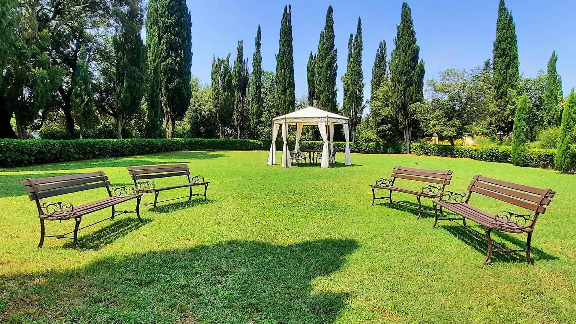 فيلا La Palazzina In Val D'Orcia راديكوفاني