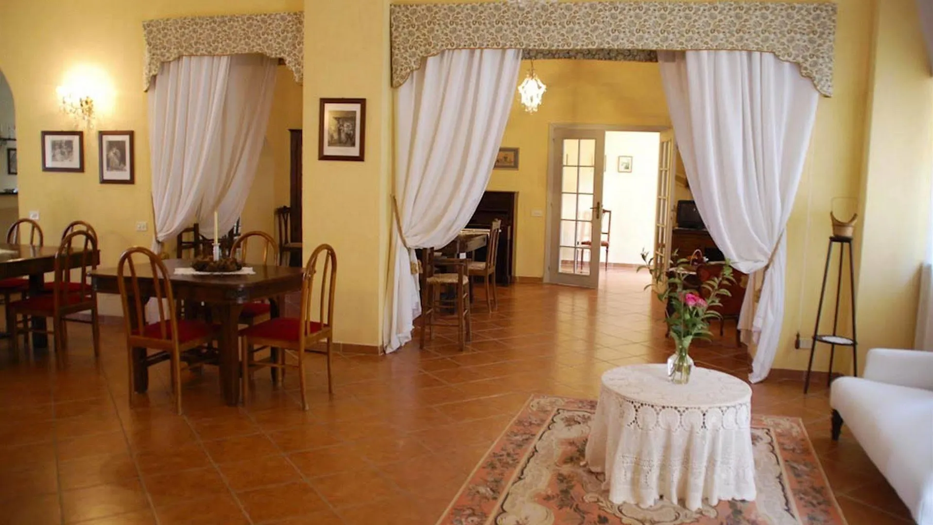 فيلا La Palazzina In Val D'Orcia راديكوفاني فيلة