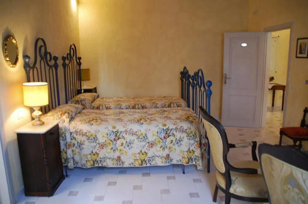 فيلا La Palazzina In Val D'Orcia راديكوفاني